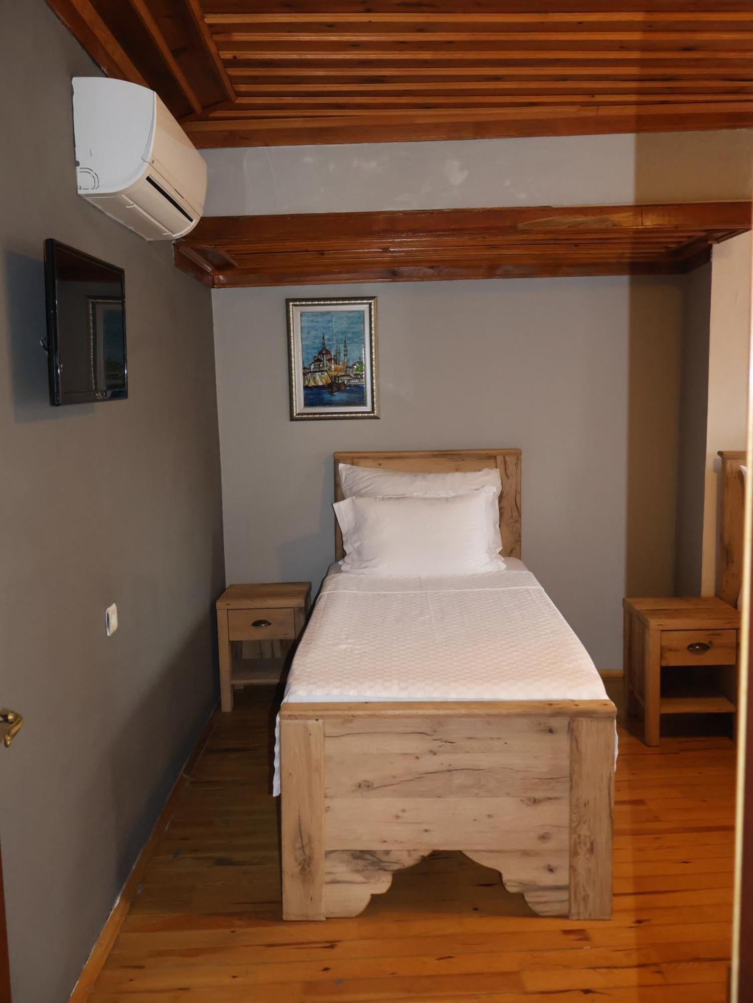 Casa Franco Old Town Hotel Анталия Екстериор снимка