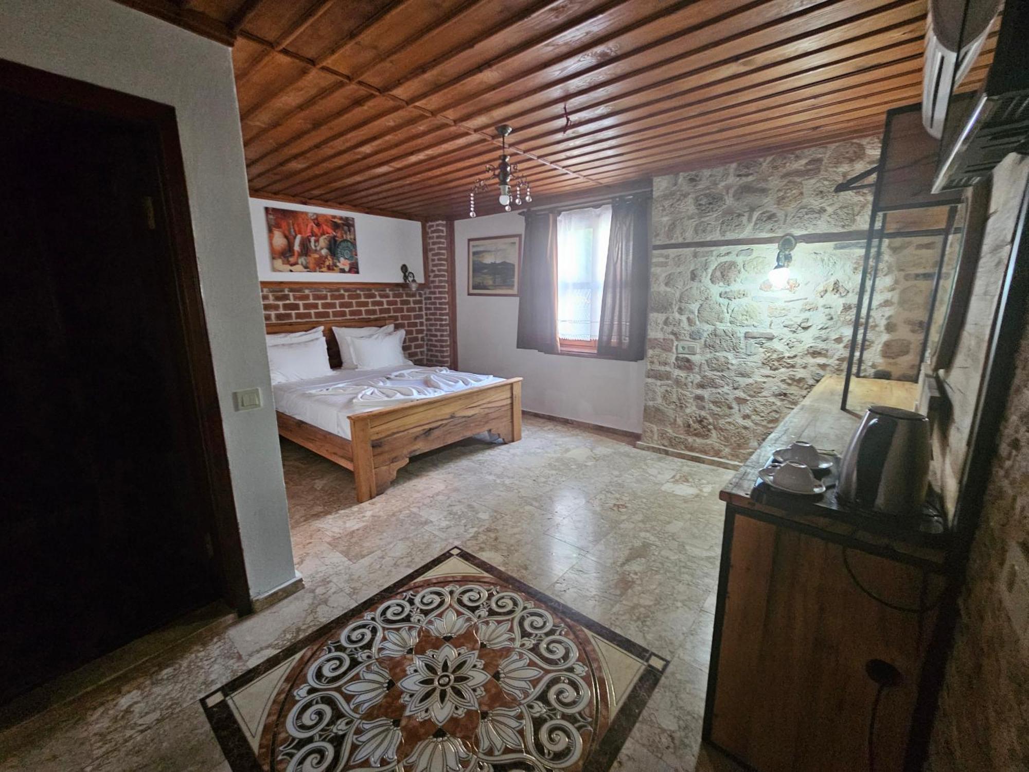 Casa Franco Old Town Hotel Анталия Екстериор снимка