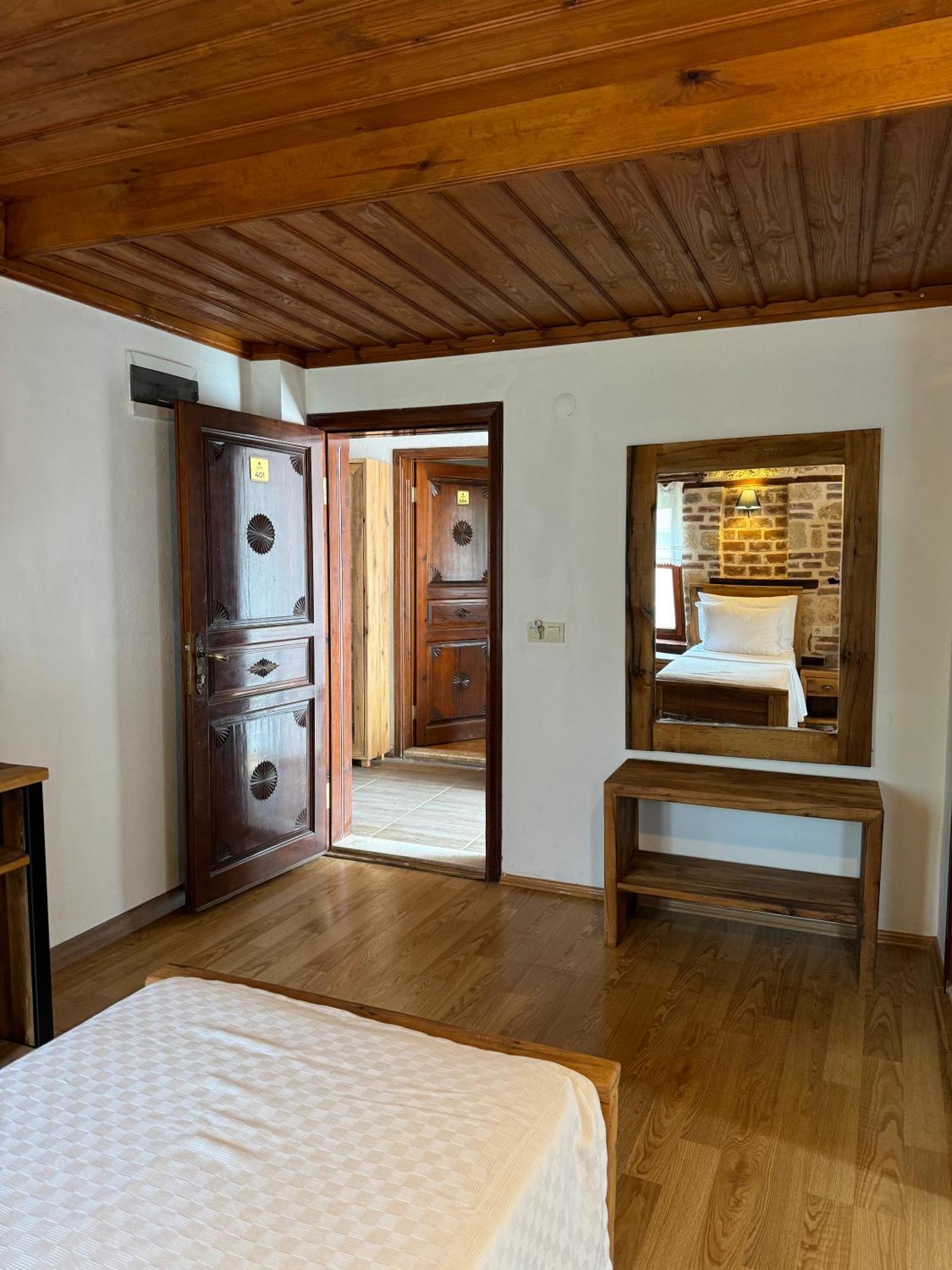 Casa Franco Old Town Hotel Анталия Екстериор снимка