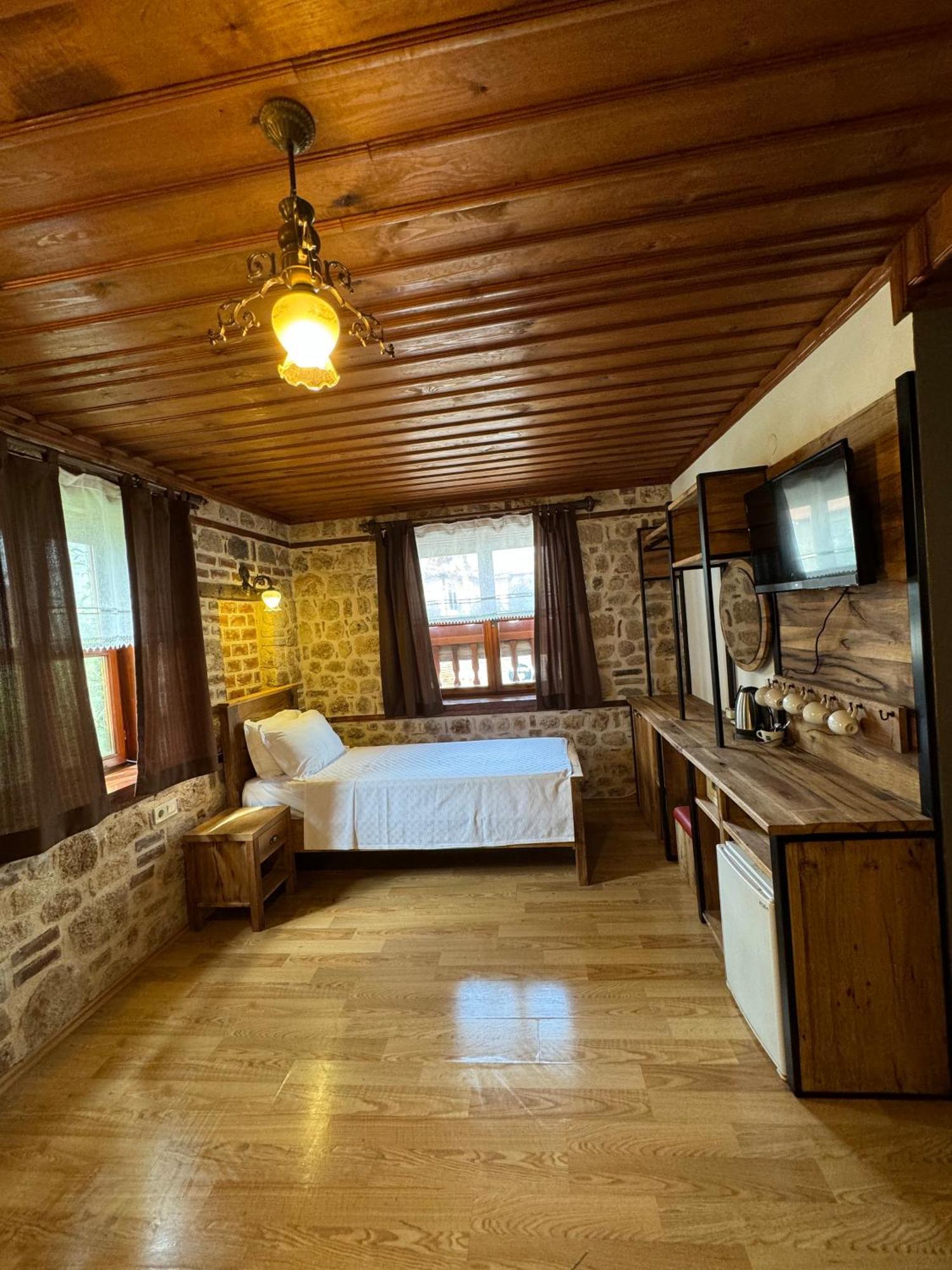 Casa Franco Old Town Hotel Анталия Екстериор снимка