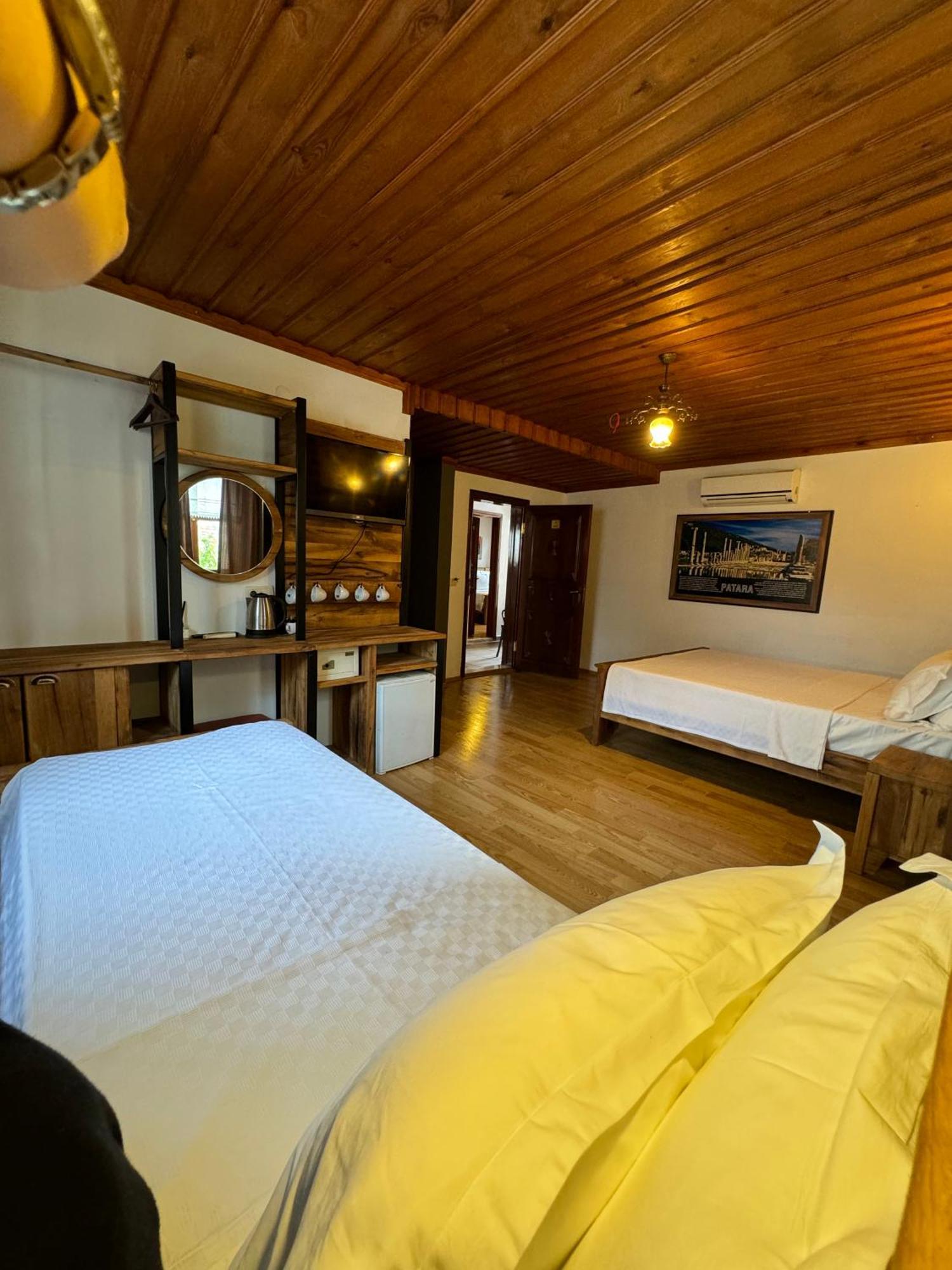 Casa Franco Old Town Hotel Анталия Екстериор снимка
