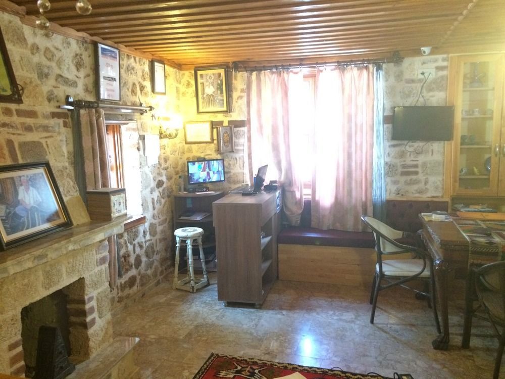 Casa Franco Old Town Hotel Анталия Екстериор снимка